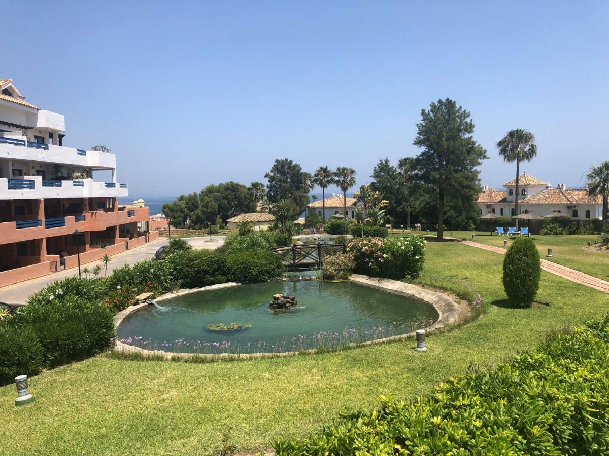 Beautiful New Apartment With Sea View Castillo de Sabinillas Extérieur photo